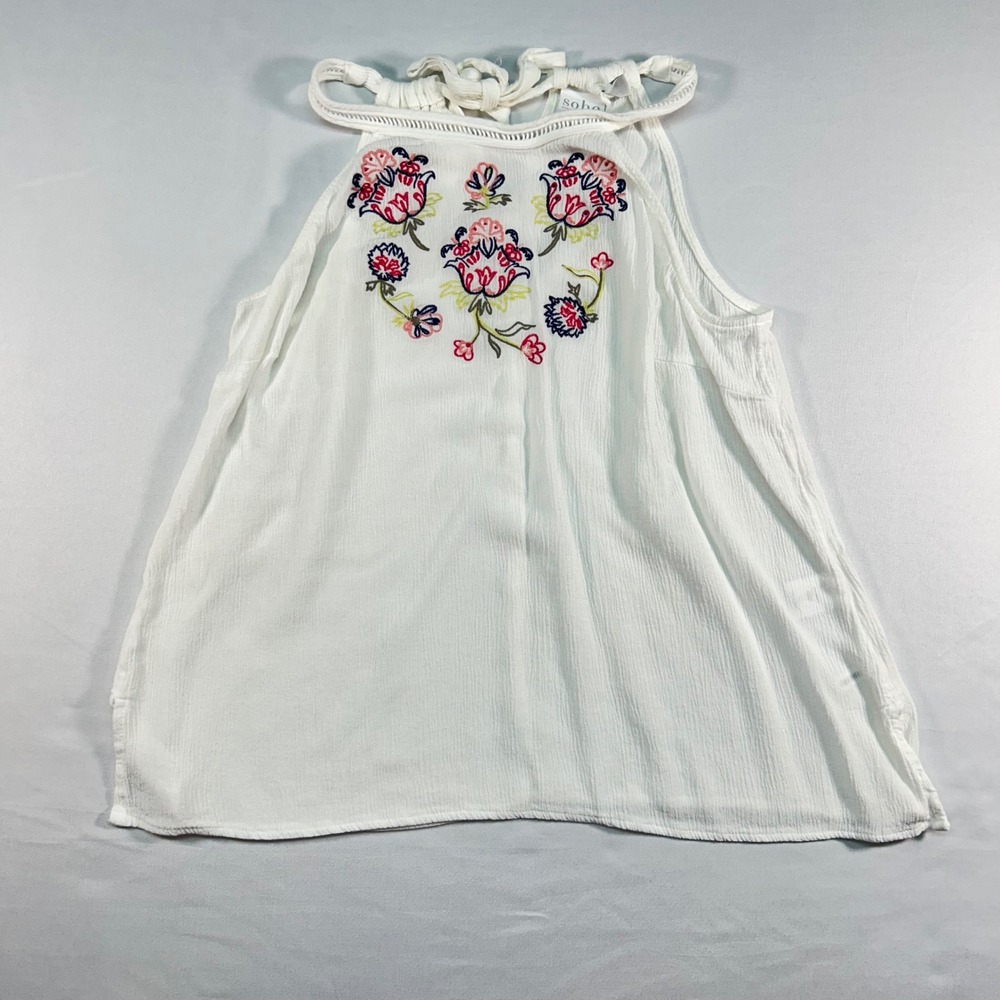 Soho New York & Company Jeans White Embroidered Halter Top Floral Rayon Medium‎